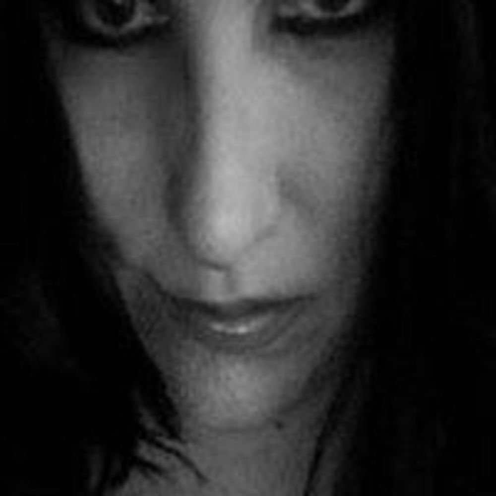 Meet your Posher, Eve